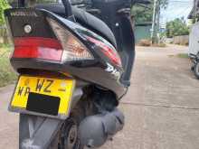 https://riyasewana.com/uploads/honda-dio-271317174072.jpg