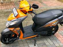 https://riyasewana.com/uploads/honda-dio-2714251213534.jpg