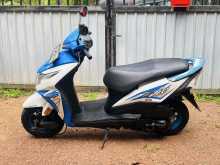 https://riyasewana.com/uploads/honda-dio-2714360622962.jpg