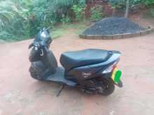 https://riyasewana.com/uploads/honda-dio-271501244952.jpg