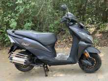 https://riyasewana.com/uploads/honda-dio-2717562722302.jpg