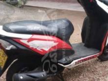 https://riyasewana.com/uploads/honda-dio-271840341333273.jpg