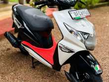 Honda Dio 2017 Motorbike
