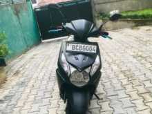 https://riyasewana.com/uploads/honda-dio-2723201813702.jpg