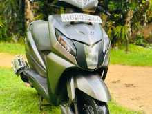 Honda DIO 2014 Motorbike