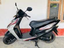 https://riyasewana.com/uploads/honda-dio-27551513422.jpg