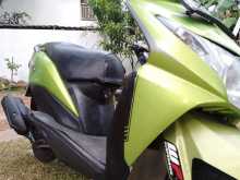 https://riyasewana.com/uploads/honda-dio-27729594883.jpg