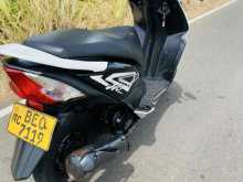 https://riyasewana.com/uploads/honda-dio-277542622083.jpg