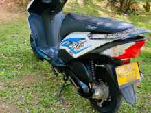 https://riyasewana.com/uploads/honda-dio-27940324343.jpg