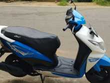 https://riyasewana.com/uploads/honda-dio-2810095713424.jpg