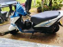 https://riyasewana.com/uploads/honda-dio-281028324692.jpg