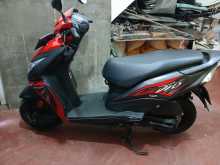https://riyasewana.com/uploads/honda-dio-281127554373.jpg