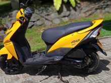 https://riyasewana.com/uploads/honda-dio-2811311213143.jpg