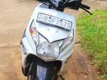 https://riyasewana.com/uploads/honda-dio-281149434552.jpg