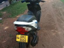 https://riyasewana.com/uploads/honda-dio-2812336235.jpg
