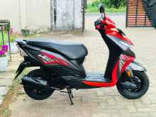 https://riyasewana.com/uploads/honda-dio-281408394113.jpg