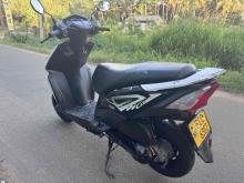 https://riyasewana.com/uploads/honda-dio-2814285624111.jpg