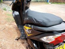 https://riyasewana.com/uploads/honda-dio-281526206044.jpg