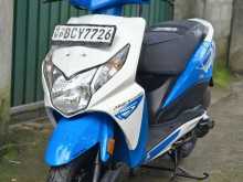 Honda DIO 2015 Motorbike