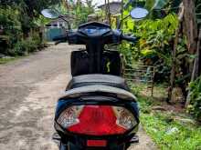 https://riyasewana.com/uploads/honda-dio-281541384743.jpg
