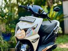 https://riyasewana.com/uploads/honda-dio-281545351522.jpg