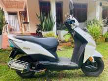 https://riyasewana.com/uploads/honda-dio-281600424372.jpg