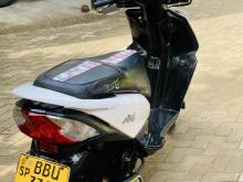 https://riyasewana.com/uploads/honda-dio-2817274824741.jpg