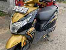 https://riyasewana.com/uploads/honda-dio-2817302422092.jpg