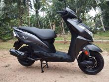 https://riyasewana.com/uploads/honda-dio-281759156024.jpg