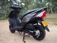 https://riyasewana.com/uploads/honda-dio-281759156386.jpg