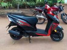 https://riyasewana.com/uploads/honda-dio-281808164542.jpg