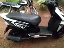 https://riyasewana.com/uploads/honda-dio-2818393413952.jpg
