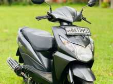 https://riyasewana.com/uploads/honda-dio-281919194933.jpg