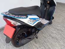 https://riyasewana.com/uploads/honda-dio-2820023113223.jpg