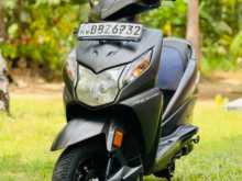 Honda DIO 2015 Motorbike