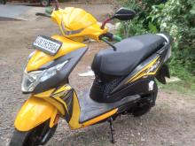 https://riyasewana.com/uploads/honda-dio-2820304519846.jpg