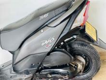 https://riyasewana.com/uploads/honda-dio-2821443024132.jpg