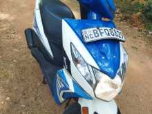 Honda Dio 2017 Motorbike