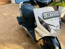 https://riyasewana.com/uploads/honda-dio-28749194052.jpg