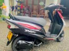 https://riyasewana.com/uploads/honda-dio-287591413664.jpg