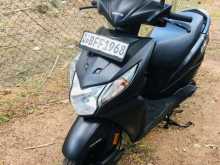 Honda Dio 2017 Motorbike