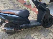 https://riyasewana.com/uploads/honda-dio-2910303422982.jpg