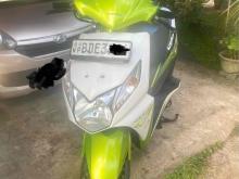 Honda DIO 2015 Motorbike