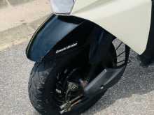 https://riyasewana.com/uploads/honda-dio-291110231796.jpg