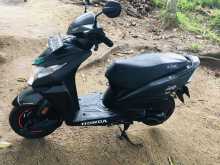 https://riyasewana.com/uploads/honda-dio-2912282022902.jpg