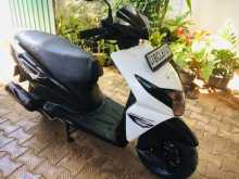 Honda DIO 2015 Motorbike