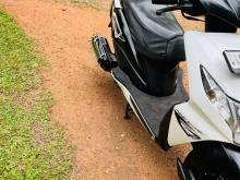 https://riyasewana.com/uploads/honda-dio-2919136346.jpg