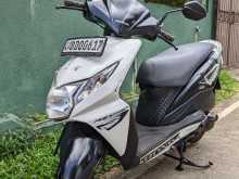 Honda DIO 2016 Motorbike
