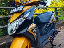 https://riyasewana.com/uploads/honda-dio-2920085413283.jpg