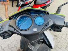 https://riyasewana.com/uploads/honda-dio-2923172524582.jpg